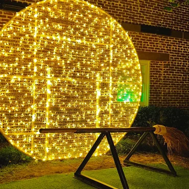 conway-halloween-light-display