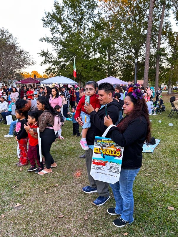 Hispanic-Events-in-Myrtle-Beach-Conway-South-Carolina-El-Gallo-Radio-Station- El Gallo